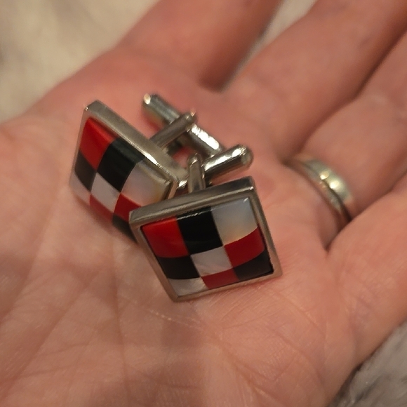 Checkered Red and Black Stainless Steel Cufflinks Brand New In Box - Picture 2 of 5